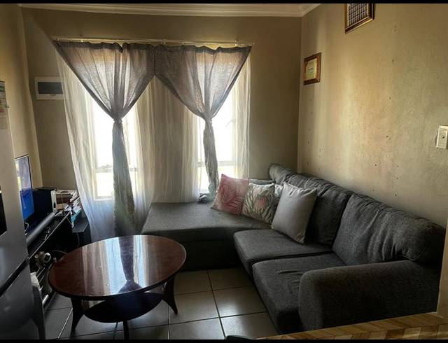 2 BEDROOM APARTMENT FOR SALE IN FLEURHOF
